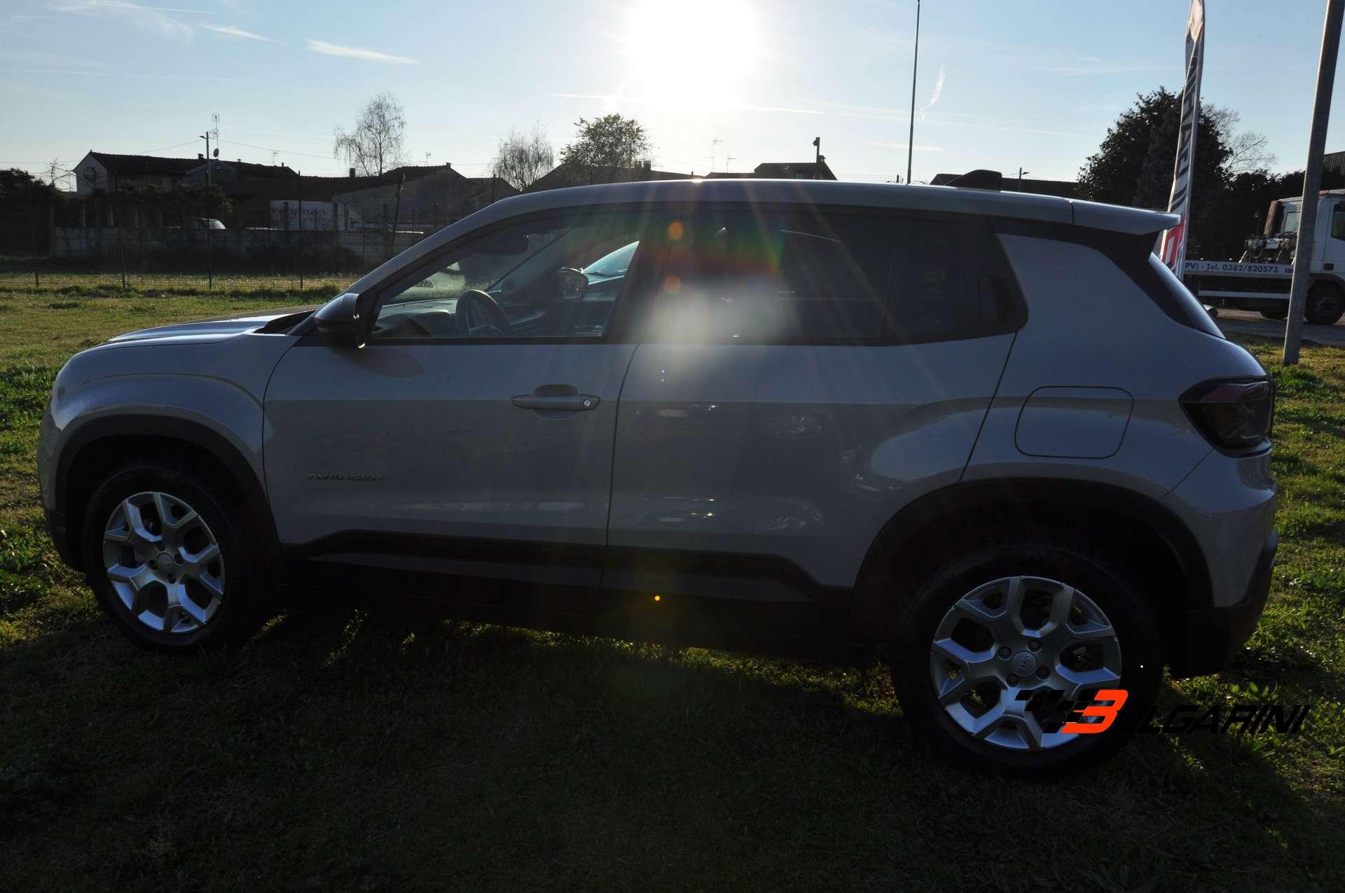 Jeep Avenger  Avenger 1.2 turbo e-hybrid mhev Longitude fwd 110cv edct6