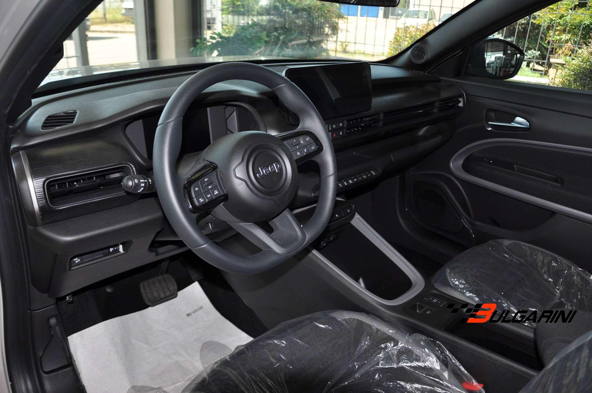 Jeep Avenger  Avenger 1.2 turbo e-hybrid mhev Longitude fwd 110cv edct6