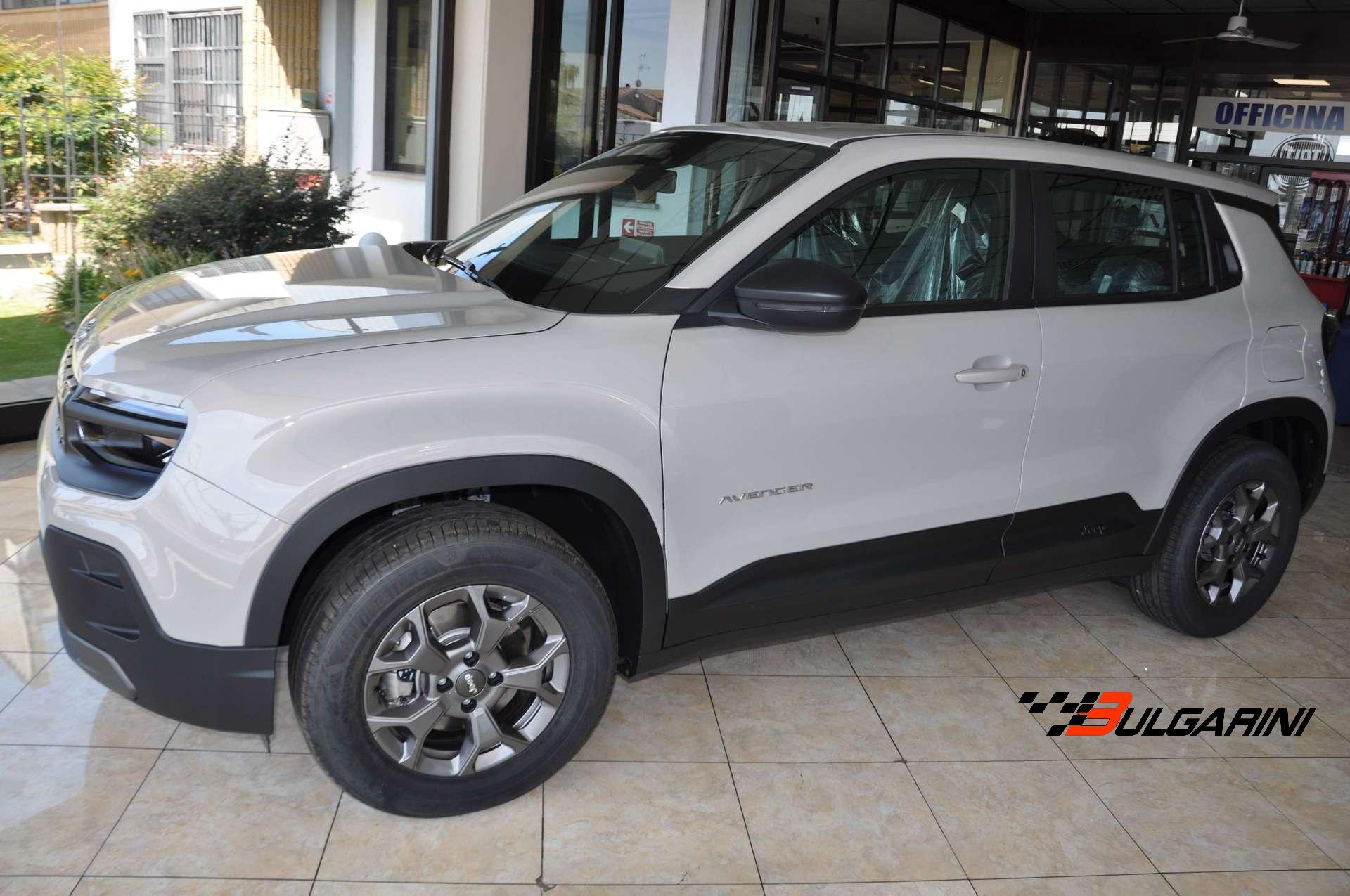 Jeep Avenger  Avenger 1.2 turbo e-hybrid mhev Longitude fwd 110cv edct6