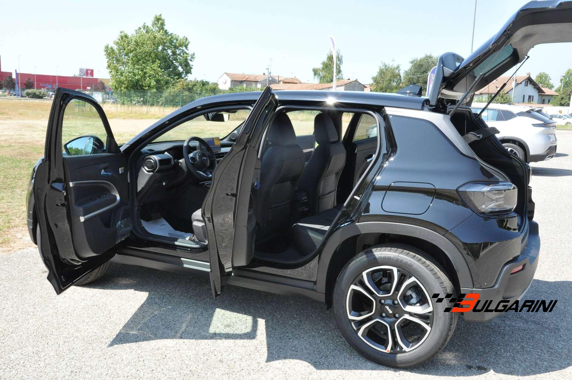 Jeep Avenger  Avenger 1.2 turbo e-hybrid mhev Summit fwd 110cv edct6