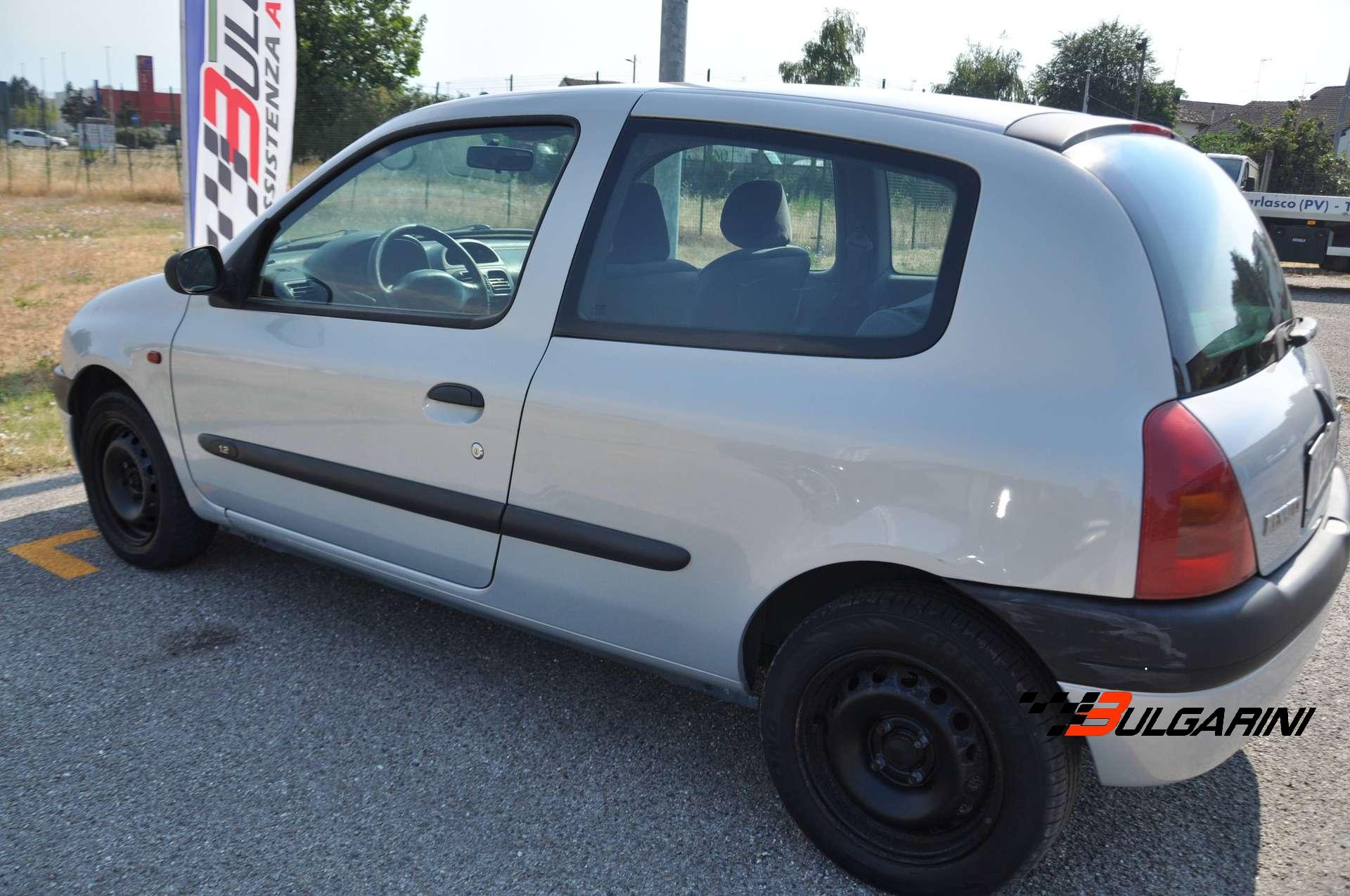 Renault Clio  Clio II 1998 3p 1.2 RXE