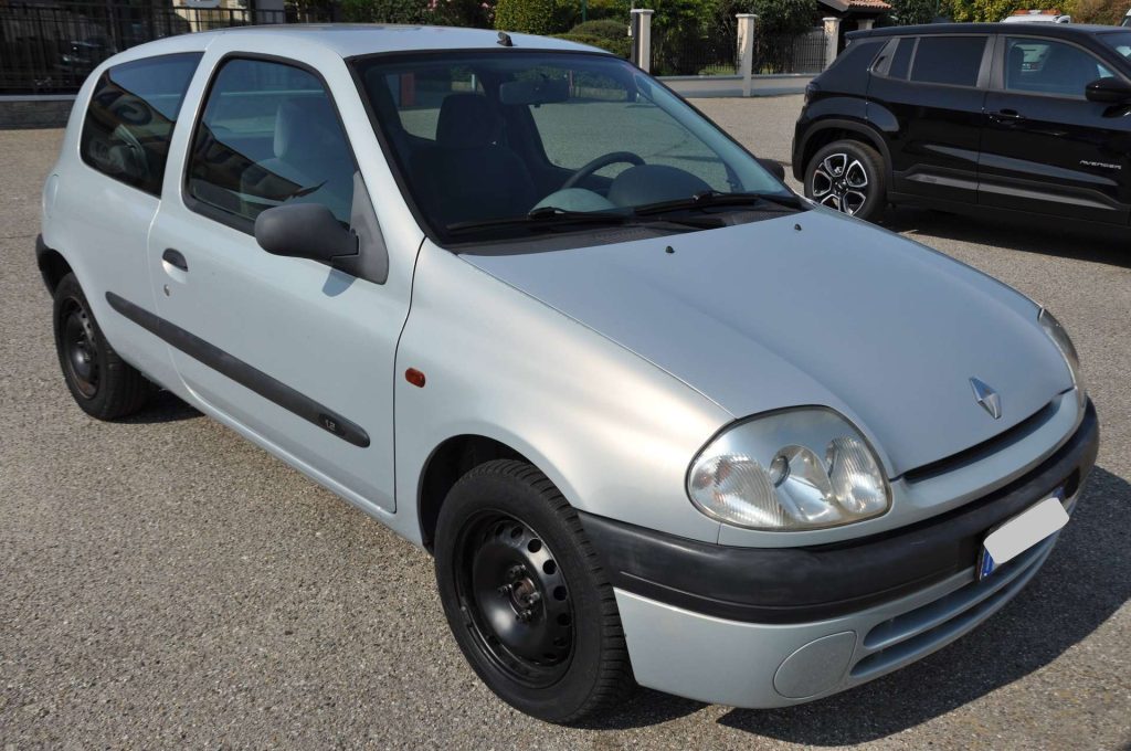 Renault Clio  Clio II 1998 3p 1.2 RXE